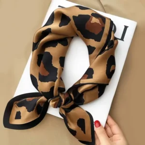 68cm Retro Leopard Print Silk Scarf Women Imitation Silk Fashion Versatile Headwear Bag Accessories Clothing Square Scarf
